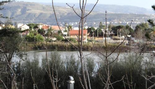 Superior Double or Twin Room with Lake View