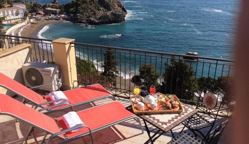 Deluxe Twin Room with Sea View