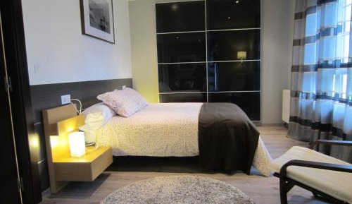 One-Bedroom Apartment (2 Adults)