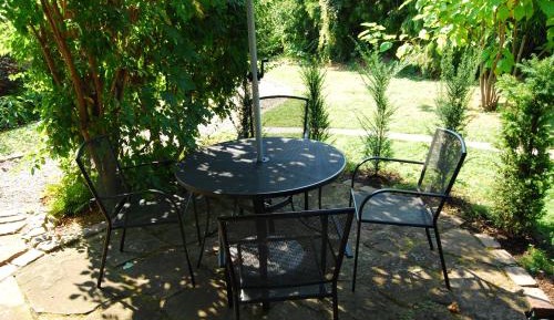 One Bedroom Suite Garden