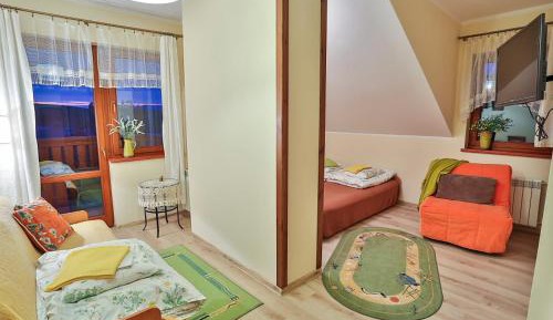 Triple Room with Private Bathroom
