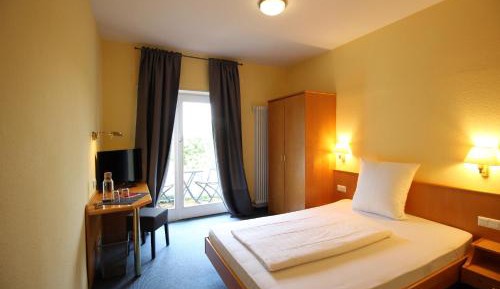 Single Room with Balcony