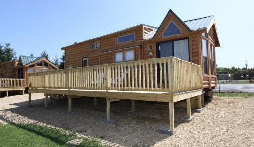 One-Bedroom Cabin