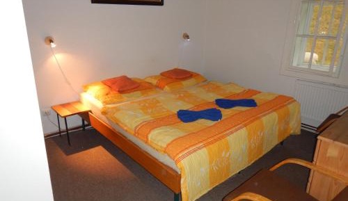 Standard Double Room with Shared Bathroom