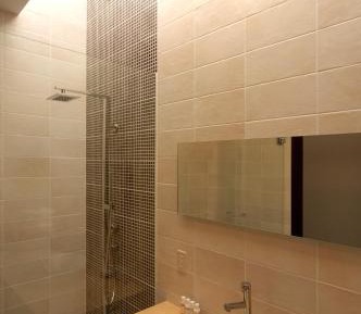 Twin Room with Private Bathroom