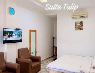 Quadruple Room with Private Bathroom