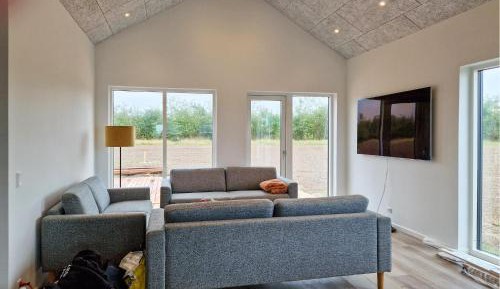 Three-Bedroom Vacation Home 