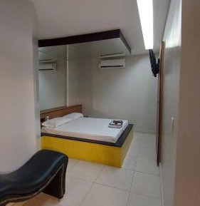 Deluxe Suite with Spa Bath