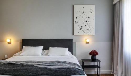 Premium King Room