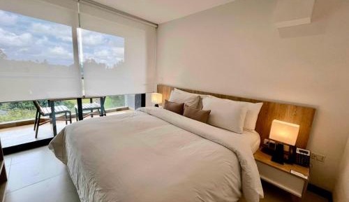 Junior Suite with Garden View