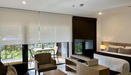 Standard Suite
