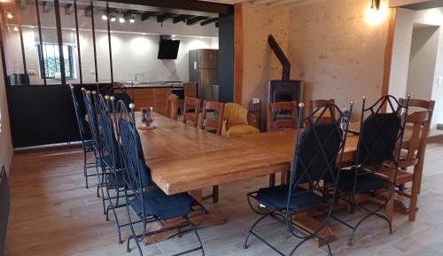 Holiday Home (15 adults)