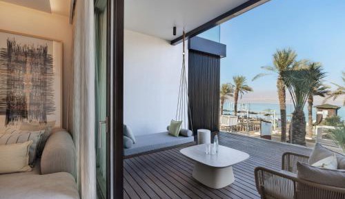 Sea Vista Room