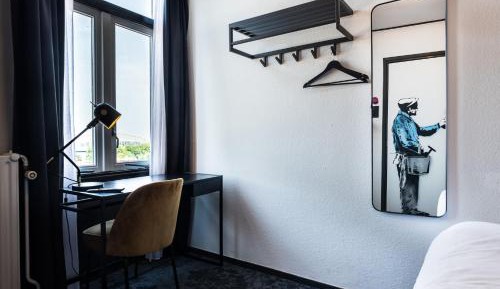 Double Room with Private External Bathroom