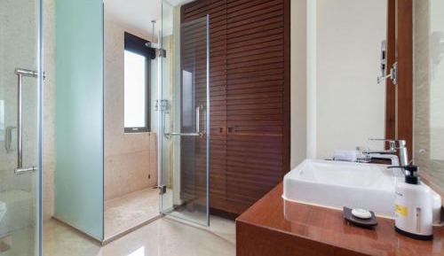 Two Bedrooms Ocean View Apartment Suite