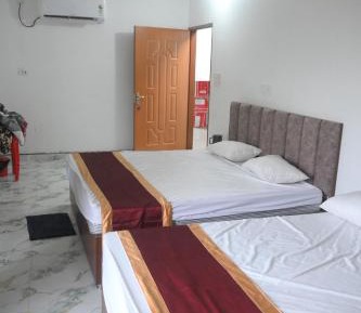 King Room with Two King Beds