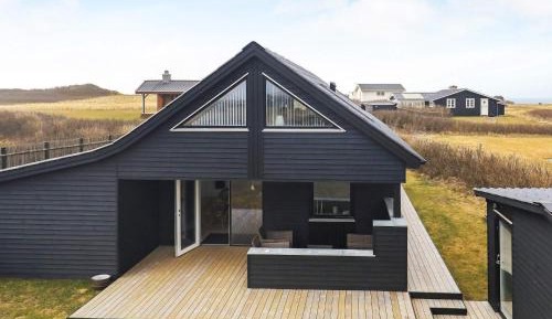 Four-Bedroom Vacation Home