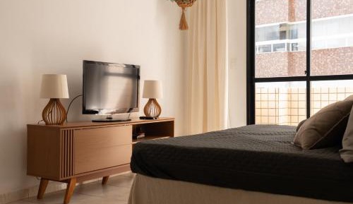 One-Bedroom Apartment with Sea View