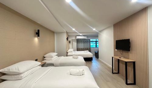 Deluxe Family Room
