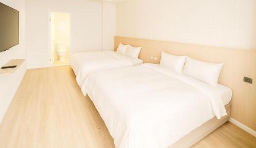 Superior Queen Room with Two Queen Beds