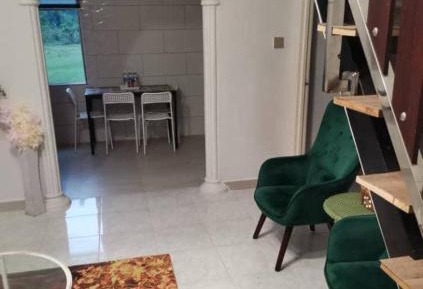 Villa with Garden View