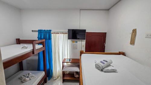 Quadruple Room with Private Bathroom