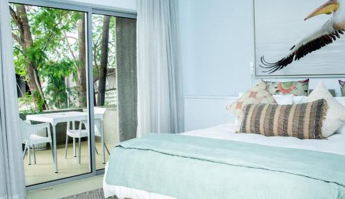 One-Bedroom Deluxe Apartment