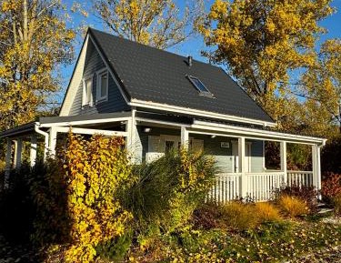 Three-Bedroom Townhouse