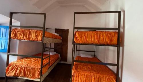 Mixed Dormitory Room