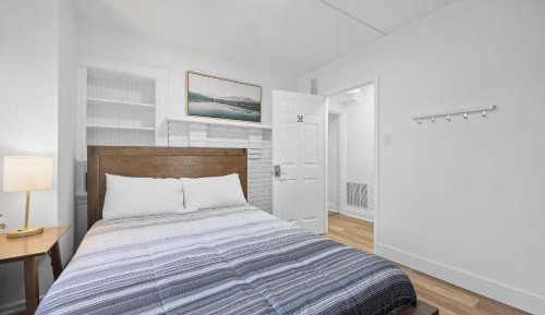 Queen Room with Shared Bathroom