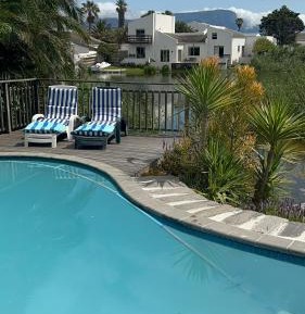 One-Bedroom Apartment with Terrace