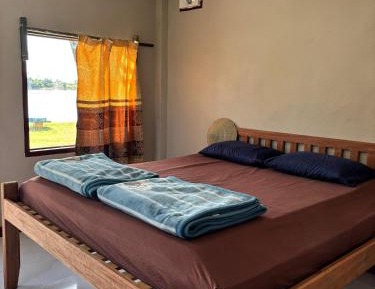 Deluxe Double Room with Shower