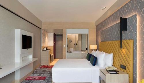 Superior Double Room with 15% discount on food and beverage, spa and laundry | 1+1 IMFL Happy Hours from 6 to 8 pm