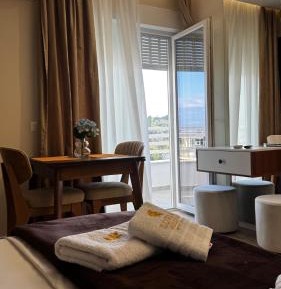 Triple Room with Balcony