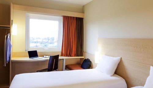 Standard Room with Two Double Beds
