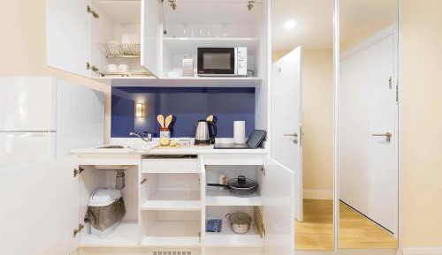 Studio with Sea View