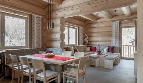 Superior Chalet