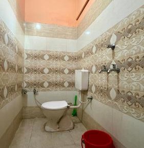 Deluxe Room (2 Adults + 1 Child)