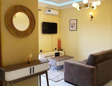 Superior One-Bedroom Apartment with Balcony
