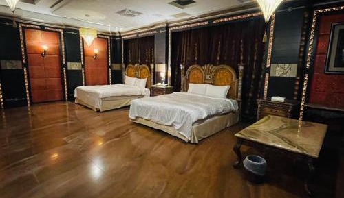 Superior Queen Room with Two Queen Beds