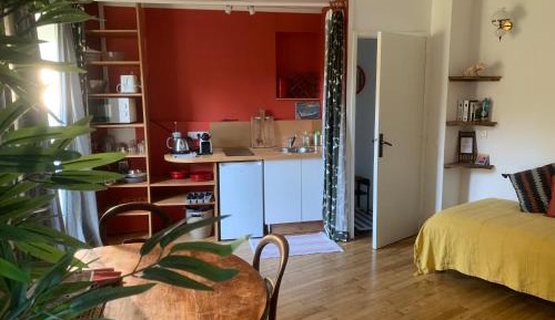 Studio with Garden View