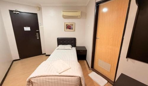 Deluxe Single Room