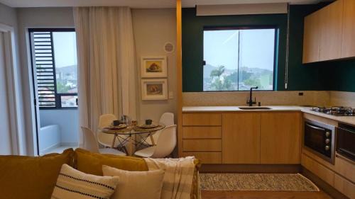 Deluxe One-Bedroom Apartment