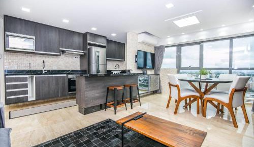 Apartment with City View