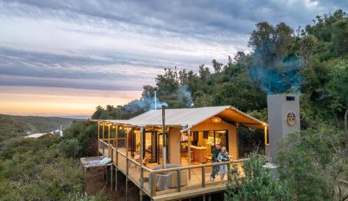 Premium One-Bedroom Chalet with hot tub