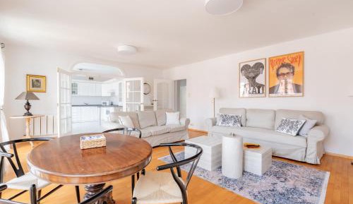 Two-Bedroom Apartment with City View