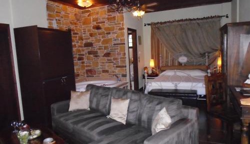 Junior Suite with Spa Bath