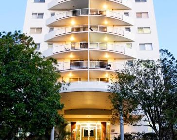 Three-Bedroom Superior Apartment