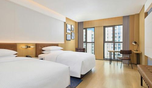 Standard Double Room with Two Double Beds and City View