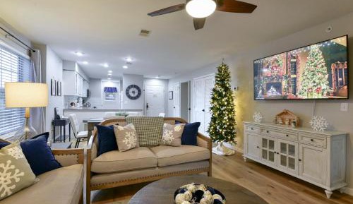 Two-Bedroom Deluxe Apartment